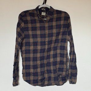 J.Crew Men's Button Down Plaid Shirt - Size Medium
